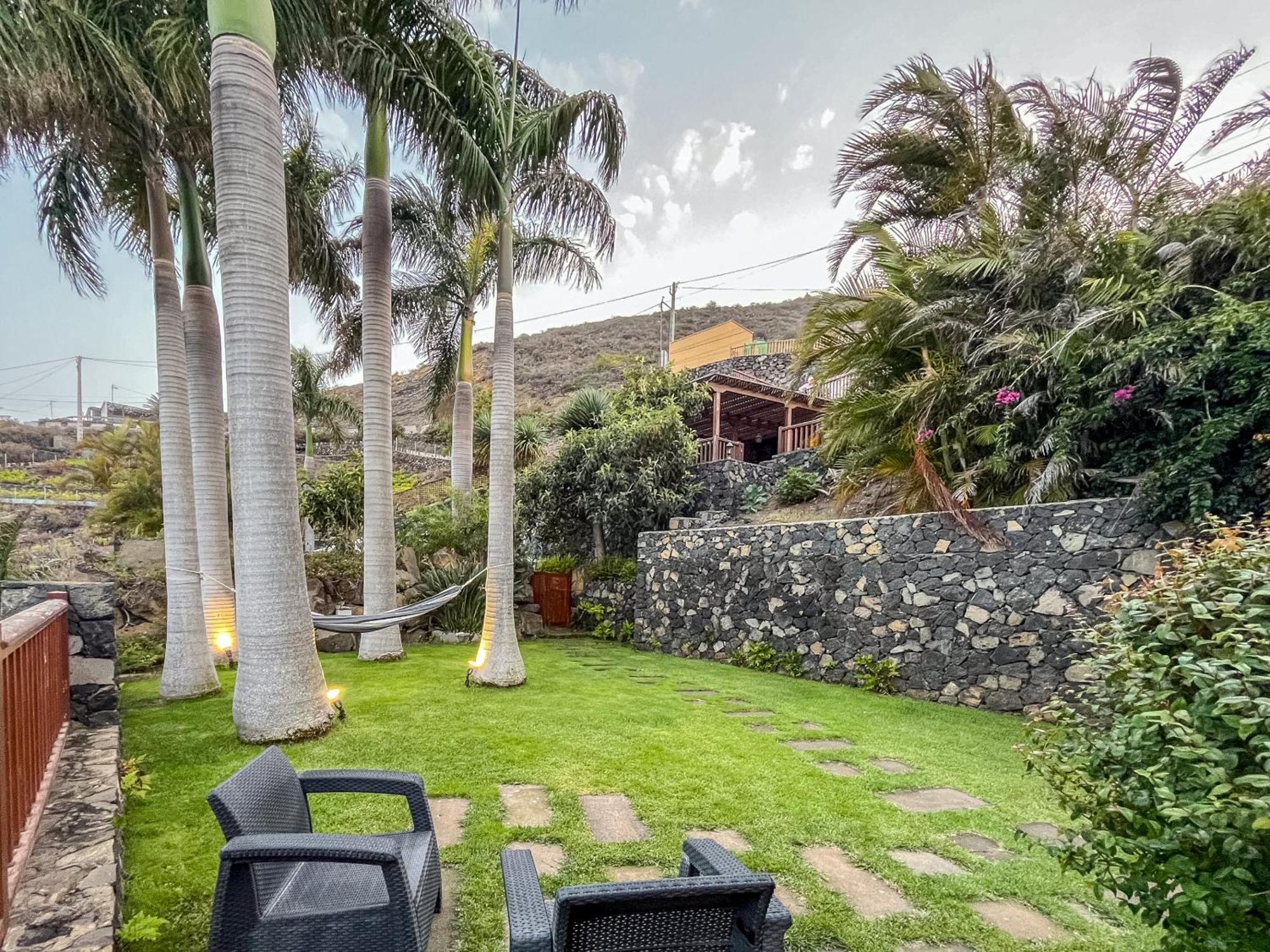 Lightbooking La Morita Villa De Mazo Ngoại thất bức ảnh